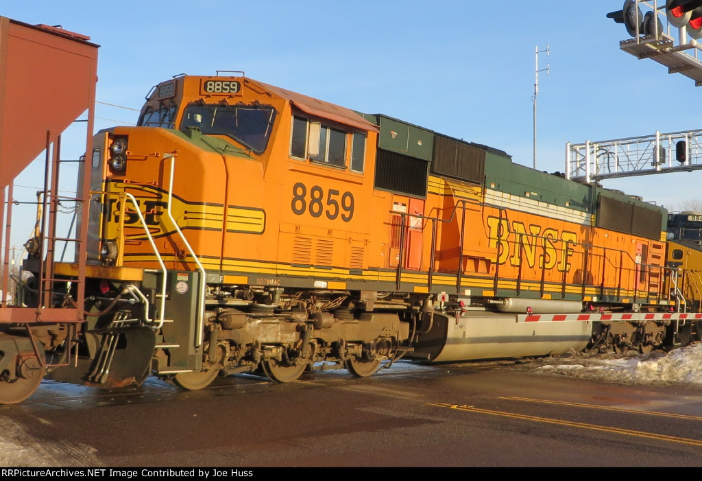 BNSF 8859